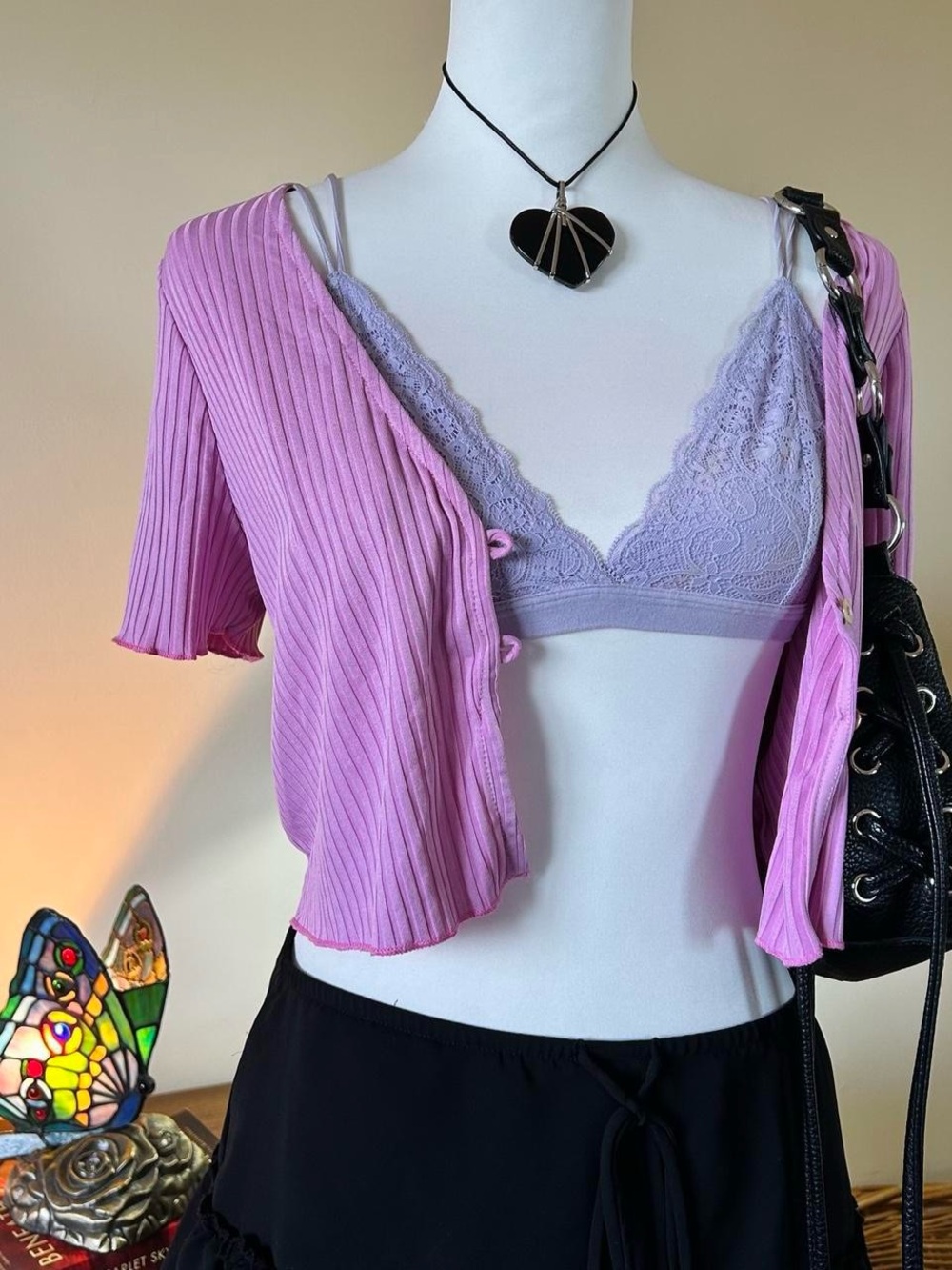 Pink Ribbed V-Neck Cropped Button Front Top - Picture 2 of 8